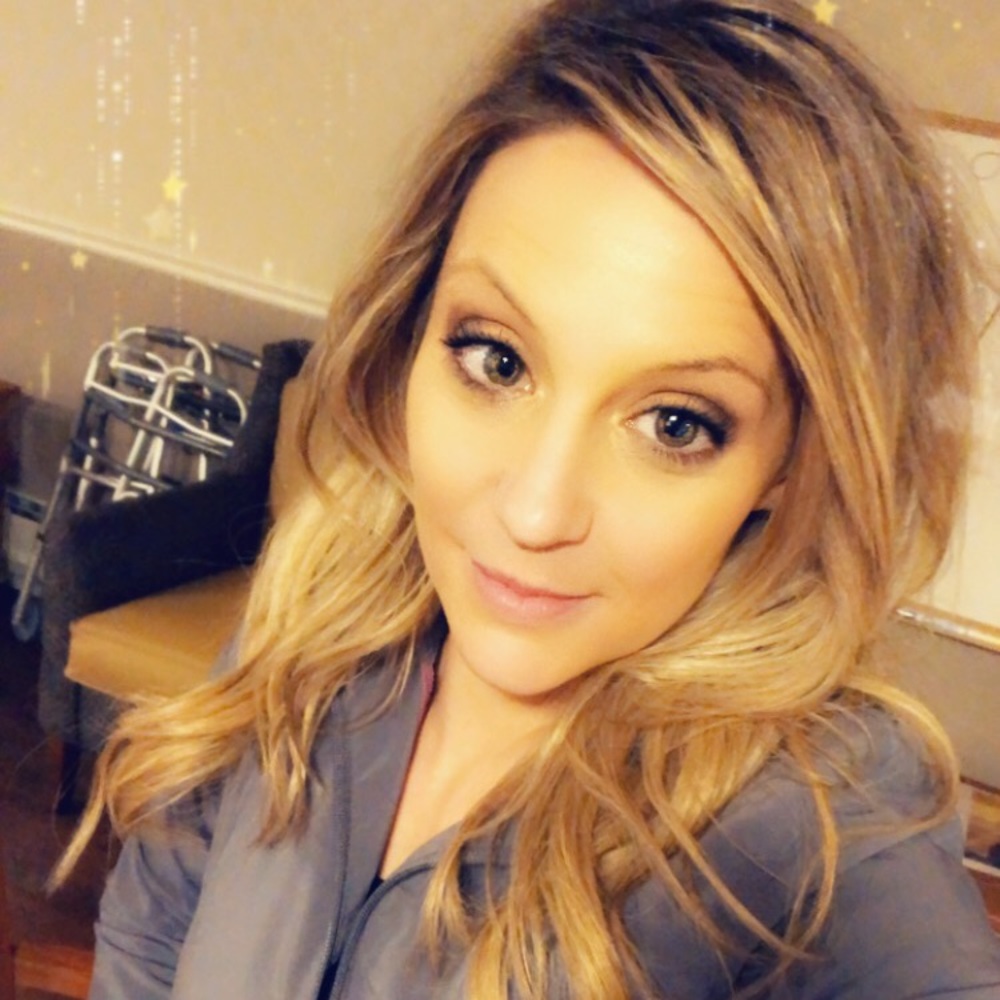 Meet your Posher, Lisa